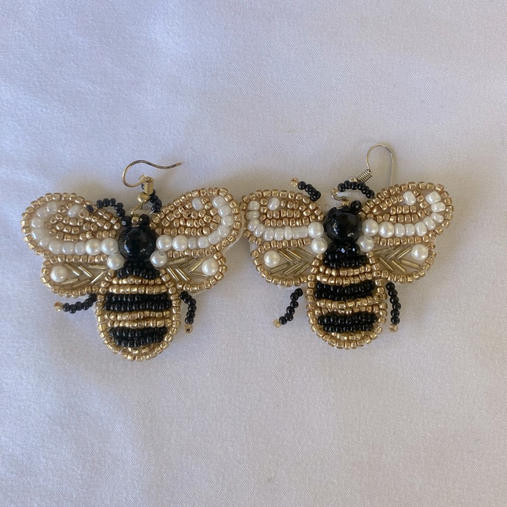 Beaded Bumblebee Pearl Wings Earrings